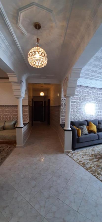 Apartment Oumnia 1 - City Center Tangier Exterior photo