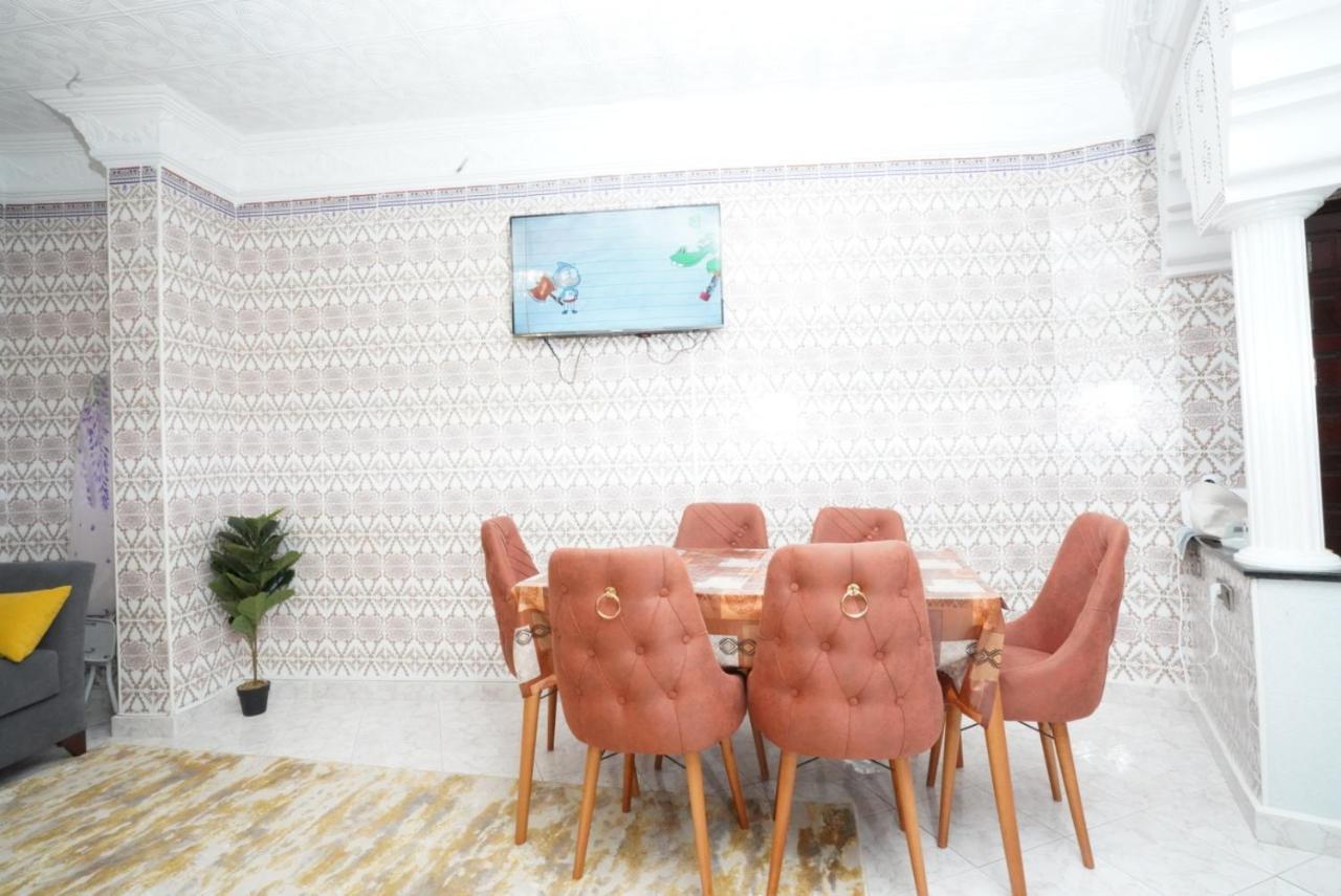 Apartment Oumnia 1 - City Center Tangier Exterior photo